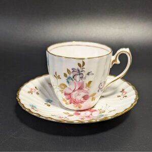 Gladstone Floral Pink Blue Flower Bone China Teacup Saucer Set Vintage Gold Trim